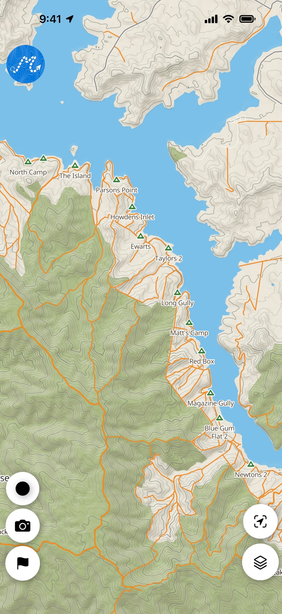 Camp sites along a lake shore on the map in Dirt Map, each with its name, among the 4WD tracks.